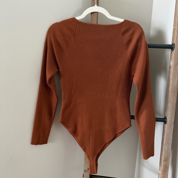 White Birch Ribbed Sweetheart Neckline Long Sleeve Bodysuit – Size XL - Picture 2 of 6